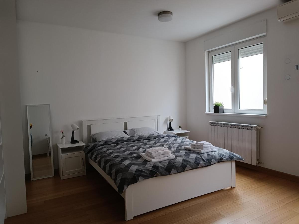White Apartment Belgrad Dış mekan fotoğraf